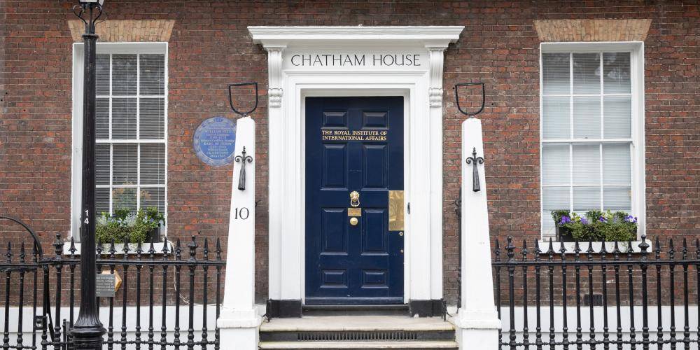 AIIA National President Visits Chatham House